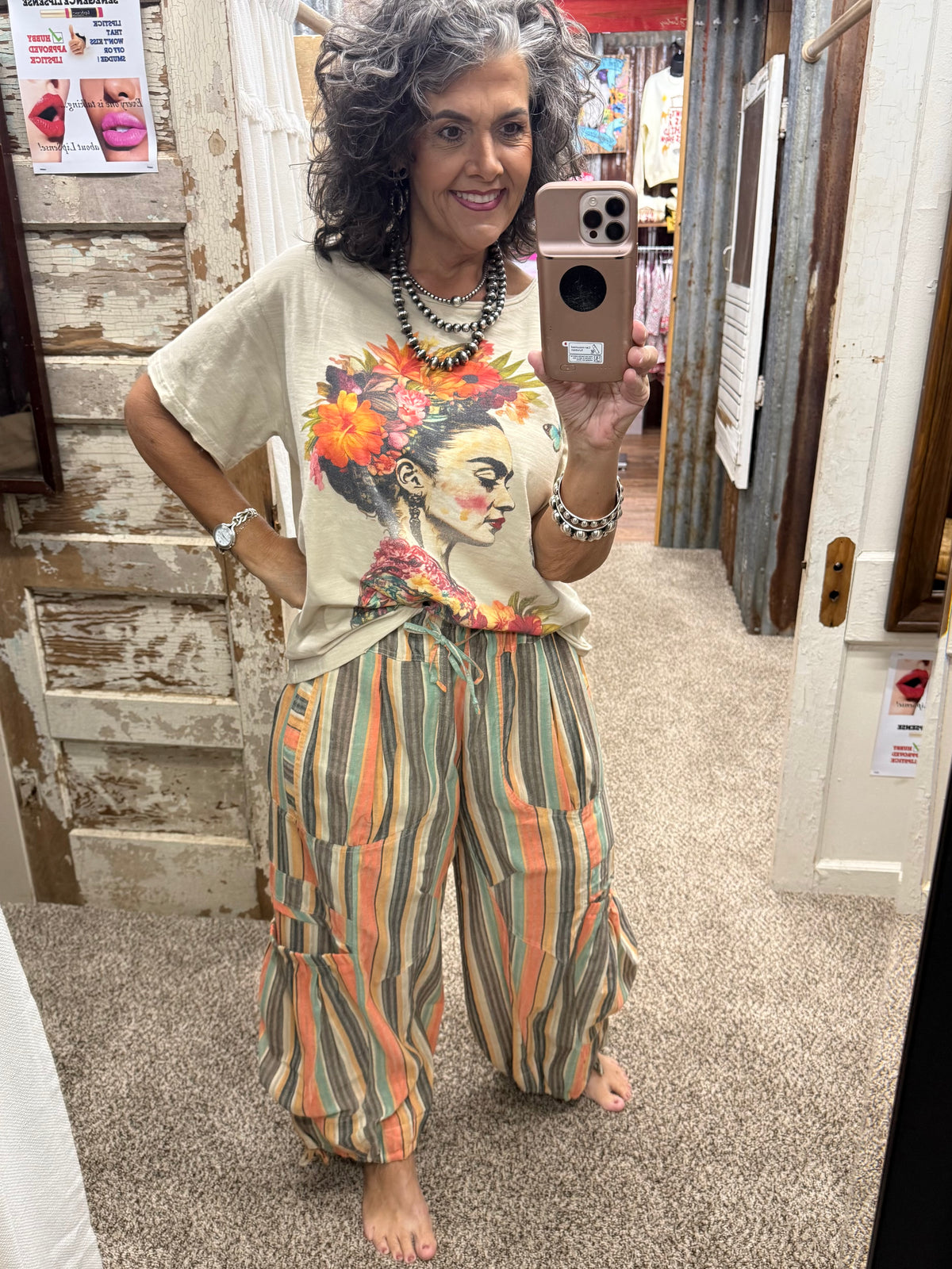 BlueVelvet Frida Kahlo Print Short Sleeve T-Shirt - Taupe