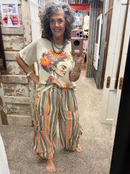 BlueVelvet Frida Kahlo Print Short Sleeve T-Shirt - Taupe
