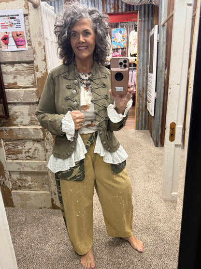 BlueVelvet Military Inspired Jacket - Military