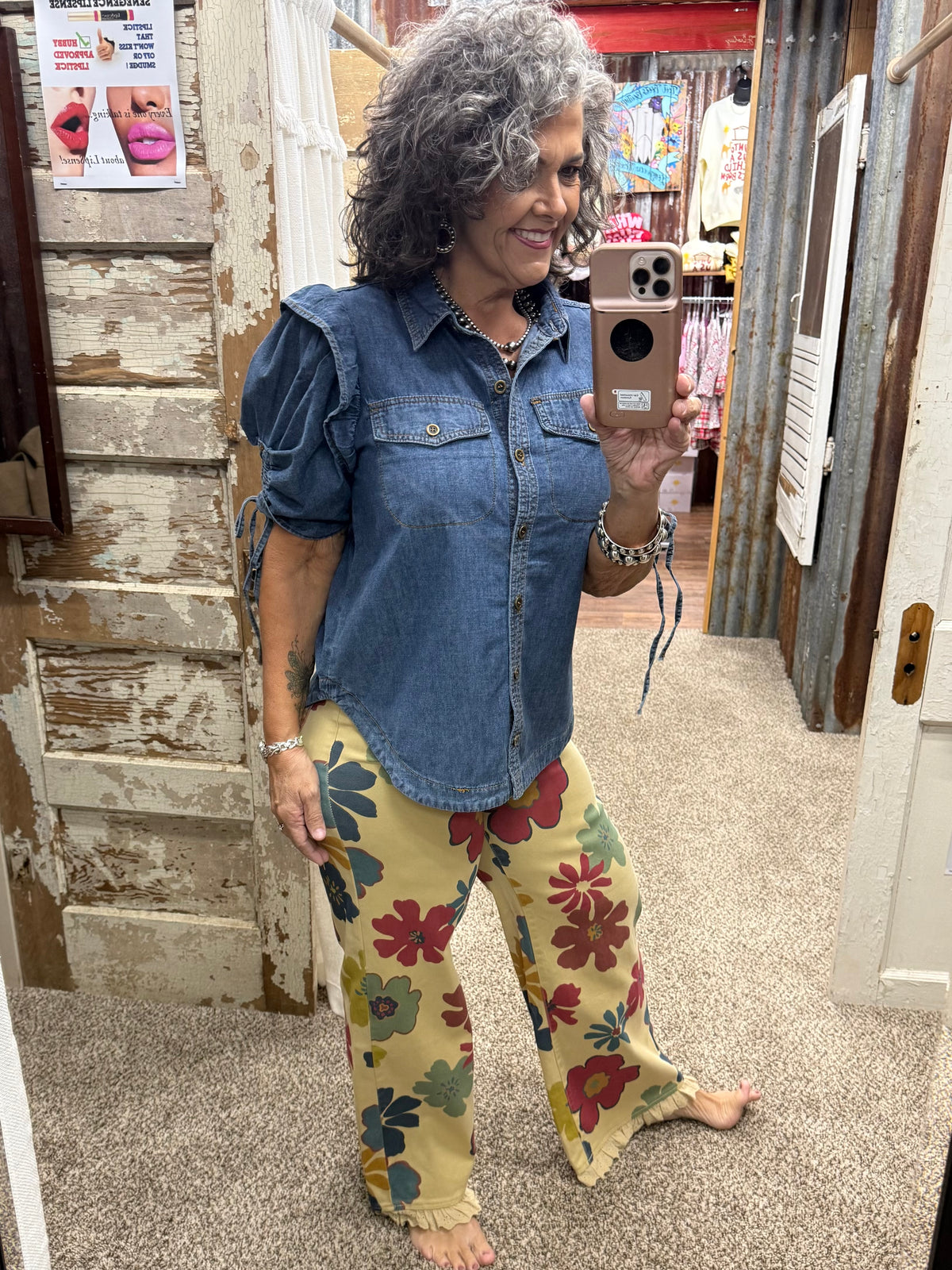 Easel Exclusive Floral Print Pants - Dijon