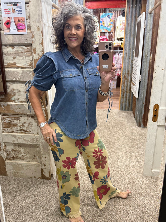 Easel Exclusive Floral Print Pants - Dijon