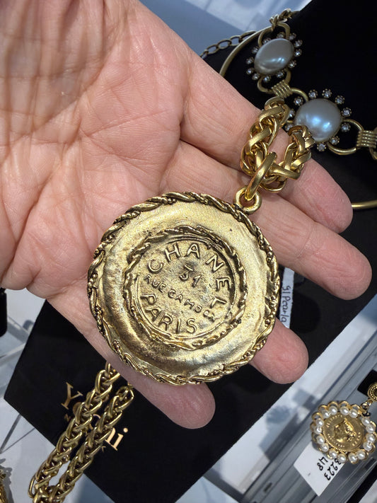 Parisian Gold Medallion Necklace