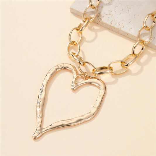 Statement Hammered Open Heart Necklace | 40NK9698: Gold