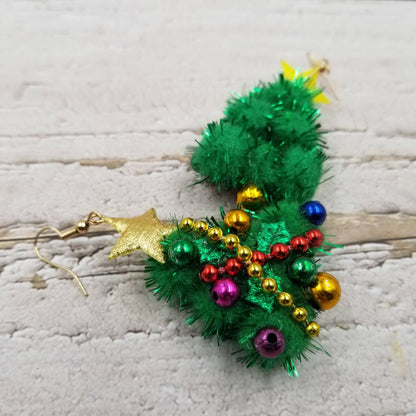 Very Beautiful Decorative Christmas Tree Earrings