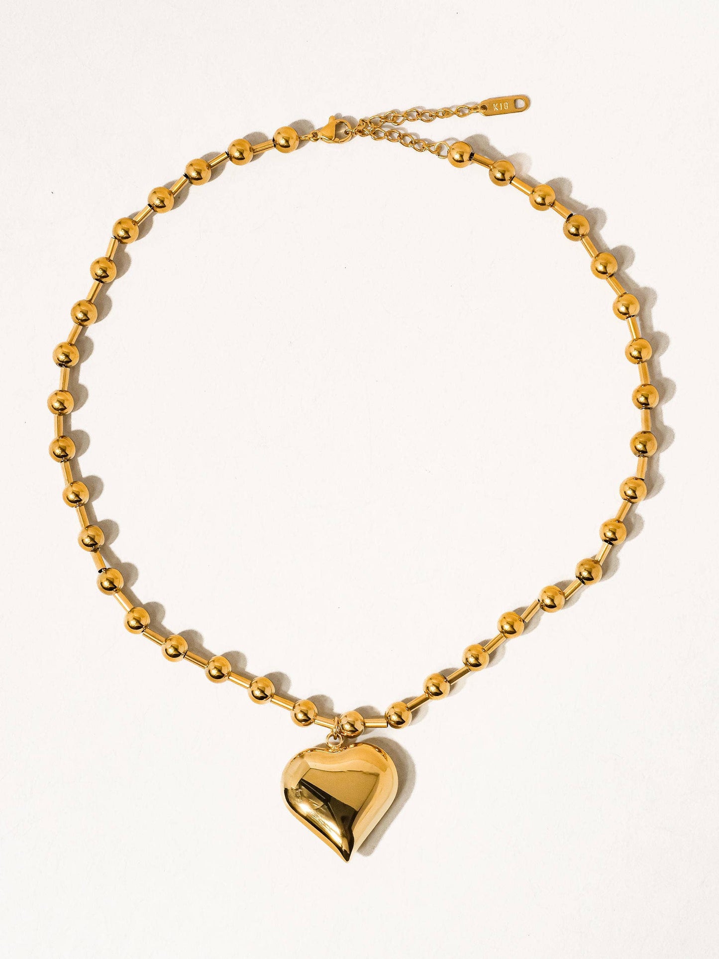 Paris 18K Gold Non-Tarnish Large Heart Chain Necklace: Yellow Gold / Ball Chain