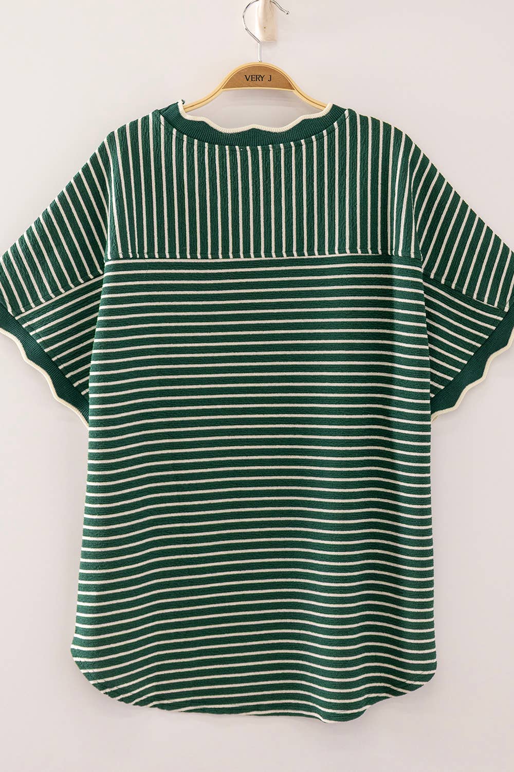 Scallop Trim Stripe Knit Top: GREEN STRIPE