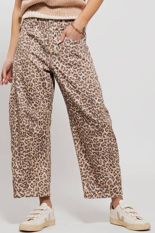 Leopard Print Stitch Detail Barrel Jeans