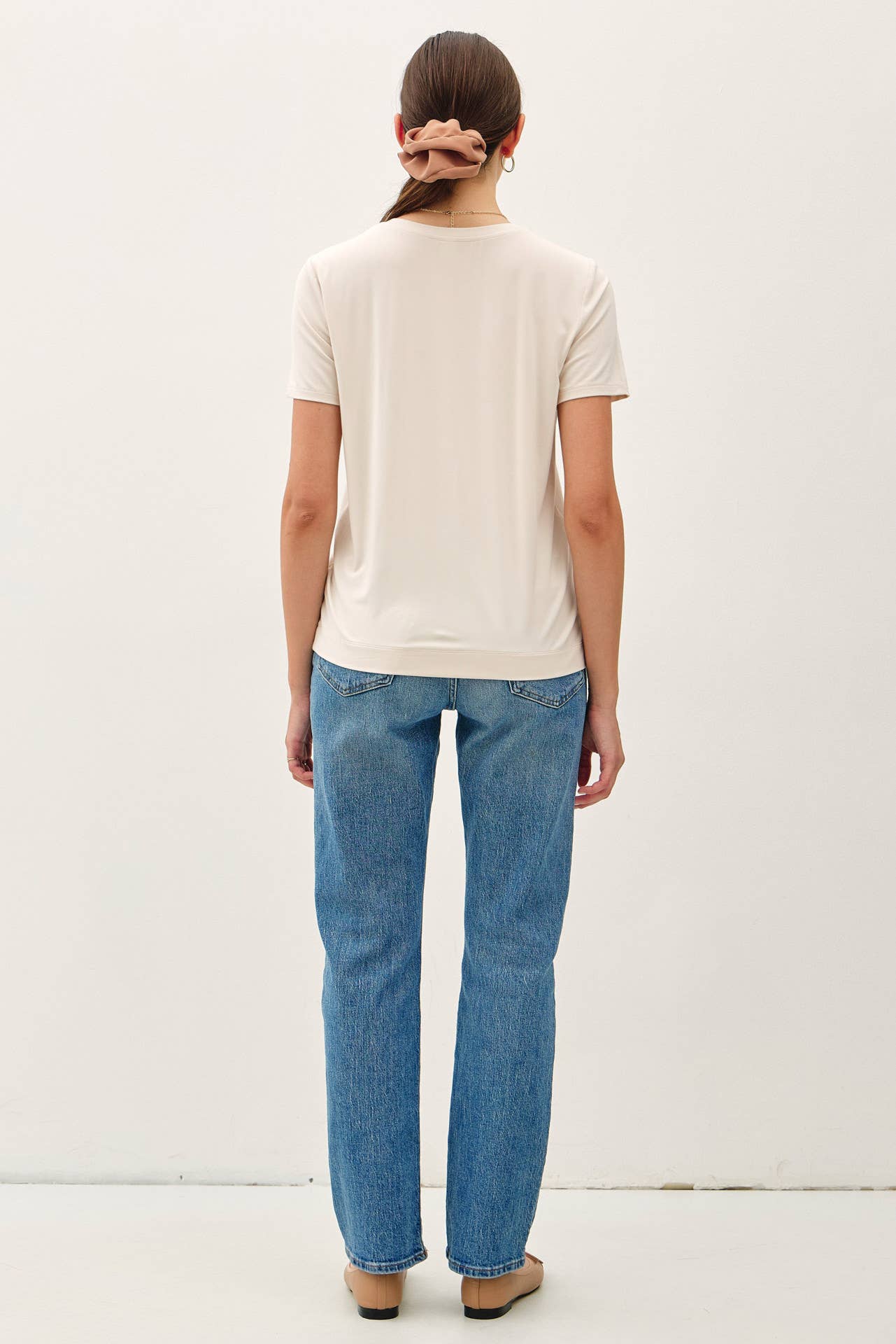 NATURAL BAMBOO BASIC ROUND NECK T-SHIRT
