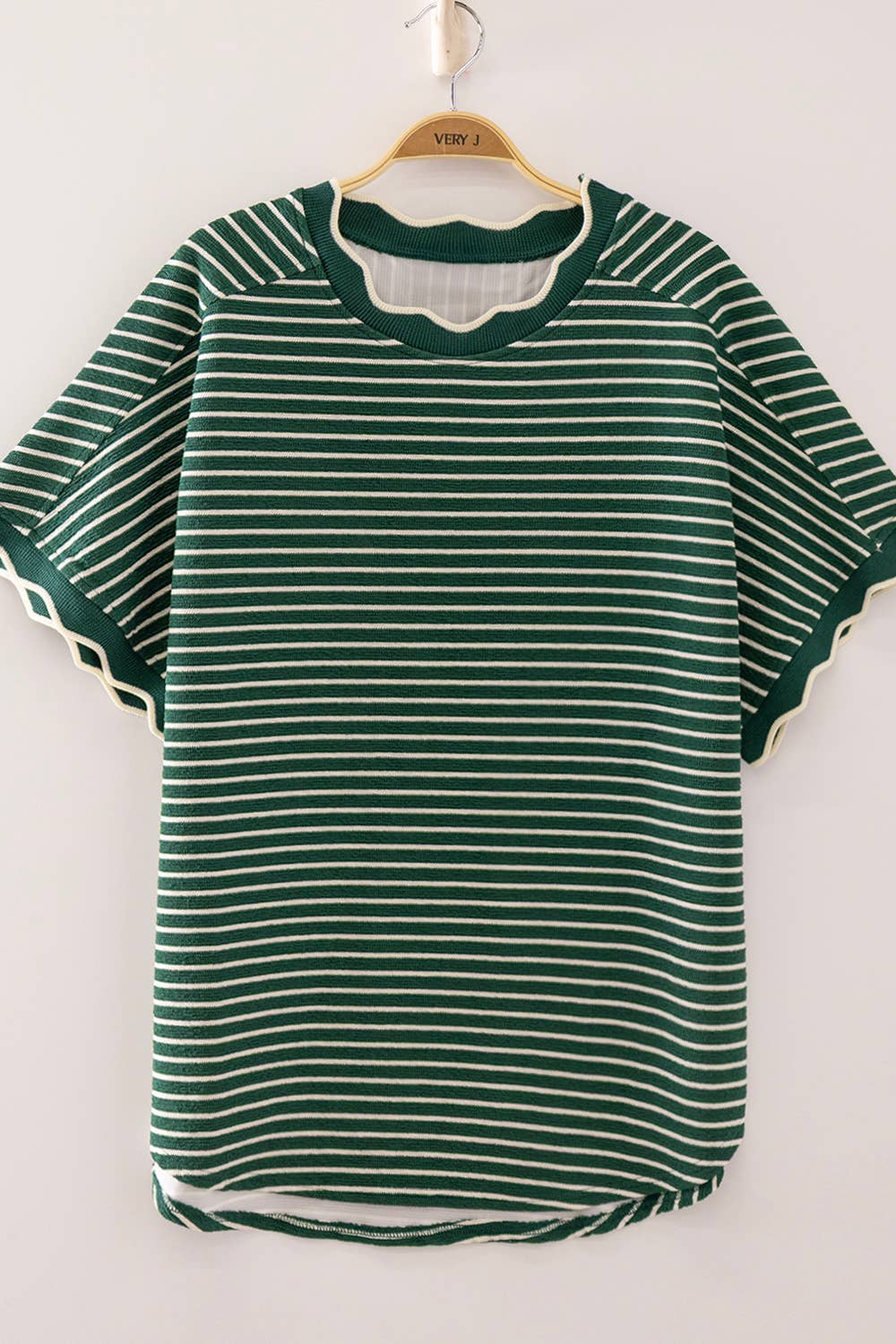 Scallop Trim Stripe Knit Top: GREEN STRIPE