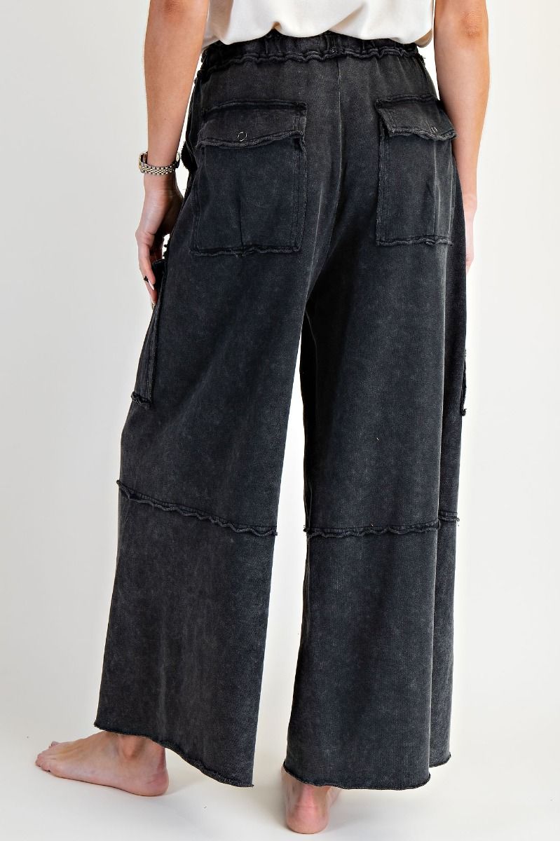 EASEL BLACK WASHED WIDE LEGS TERRY CARGO PANTS