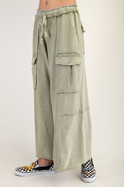 EASEL FADED OLIVE WASHED WIDE LEGS TERRY CARGO PANTS