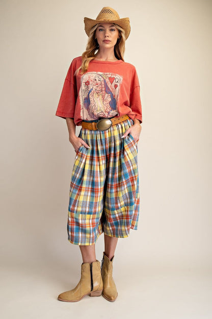 PLAID WOVEN WIDE LEG CAPRI PANTS