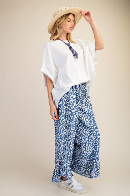 ANIMAL PRINTED CHAMBRAY FRAY DETAILING PANTS