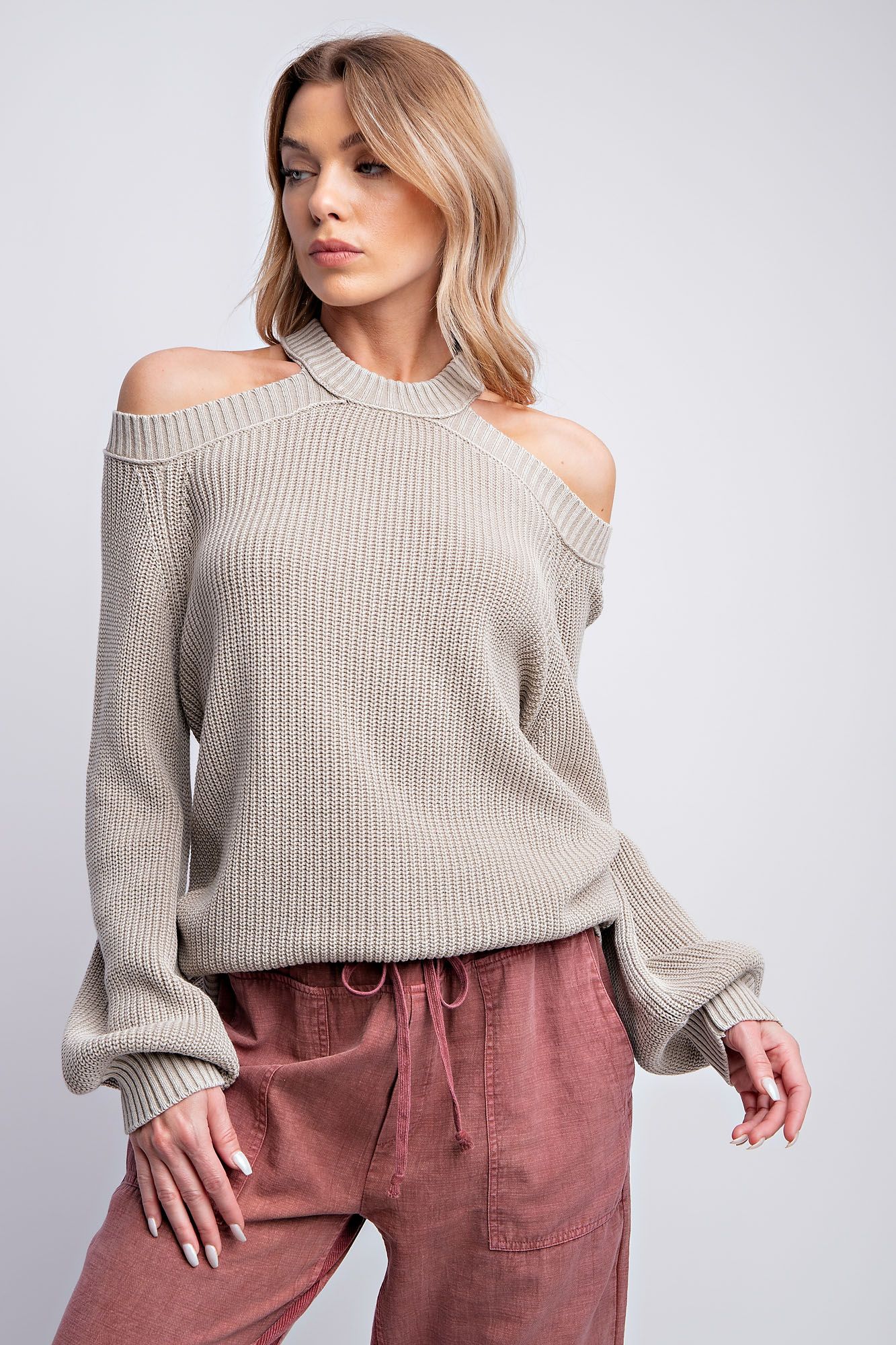 STONE COLD SHOULDER WASHED SWEATER