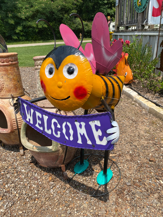 Welcome Bee Yard Art - No Shipping