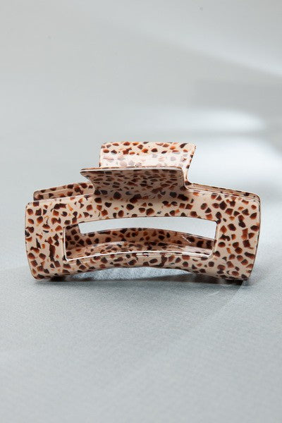 BEIGE JUMBO RECTANGLE SPECKLED HAIR CLAW CLIP