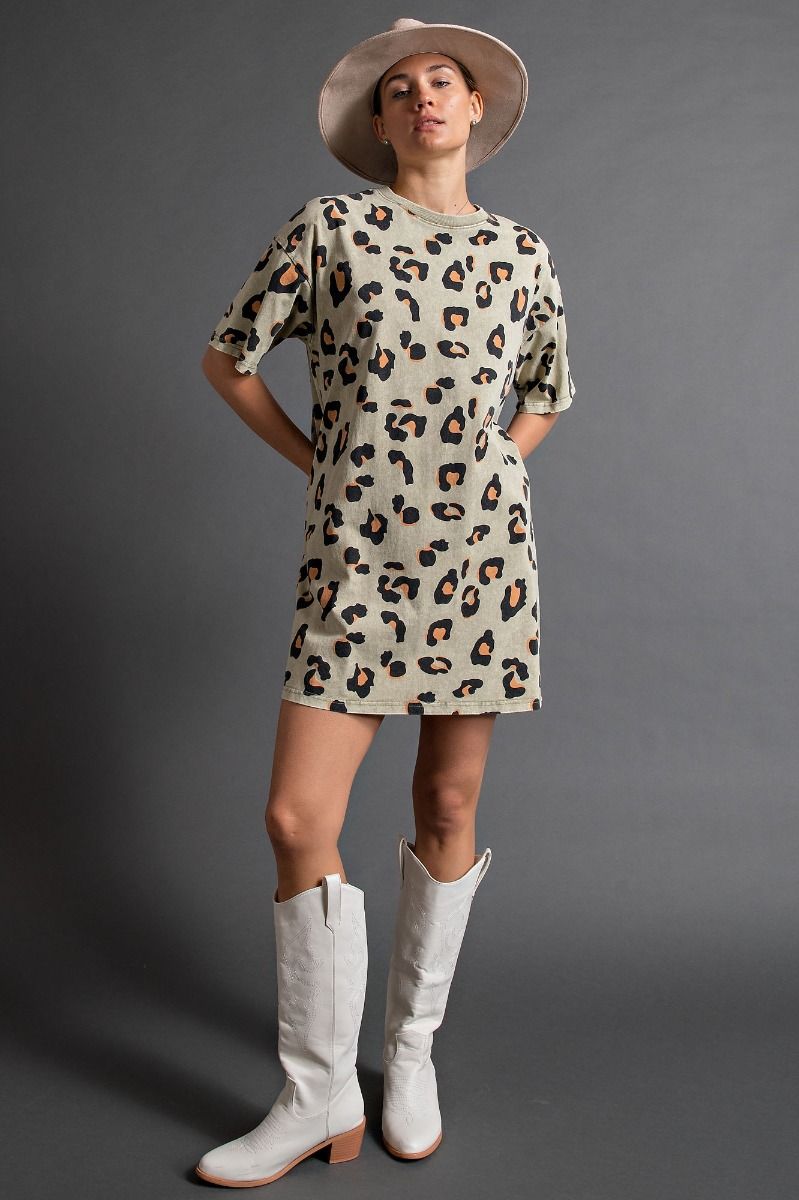 FADED SAGE WASHED LEOPARD TUNIC TEE DRESS